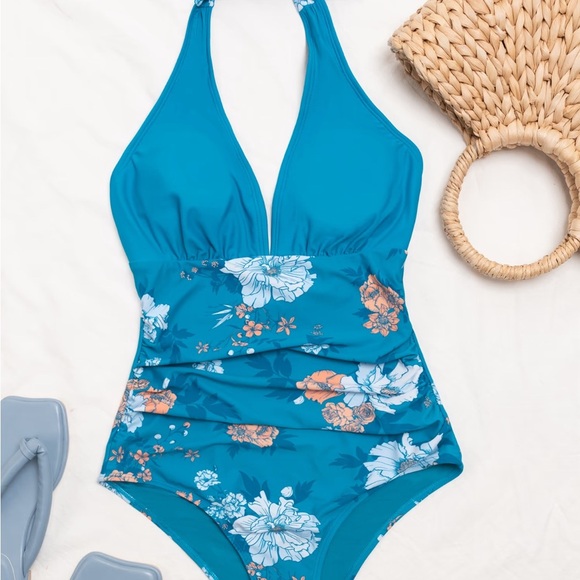 Cupshe Seagram garden shirred Floral Halter Swimsuit Sz S nwt 012 - Picture 4 of 5